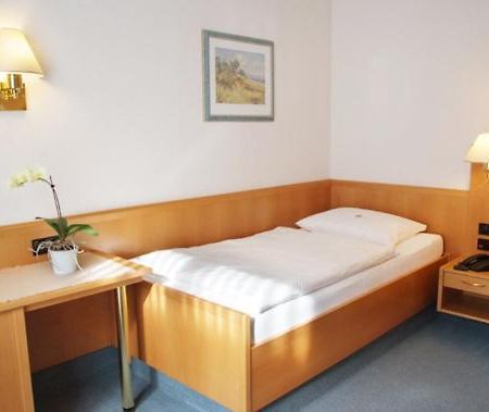 Allee-Hotel Garni バート・キッシンゲン 部屋 写真